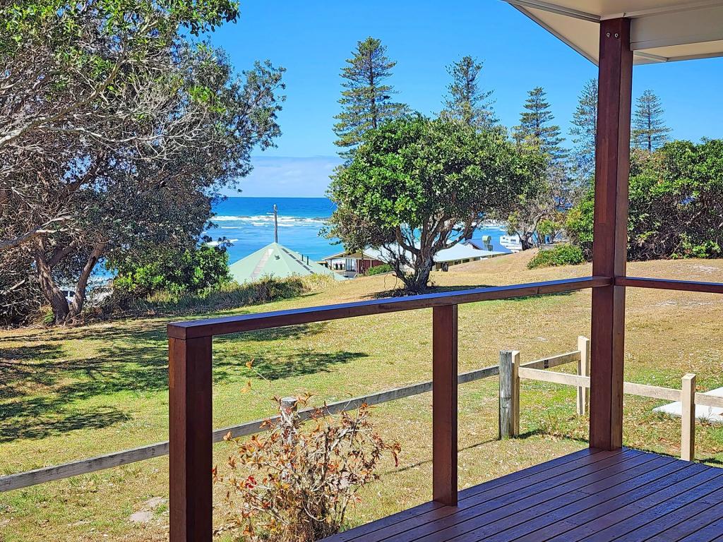 63 Ocean Rd, Brooms Head, NSW 2463