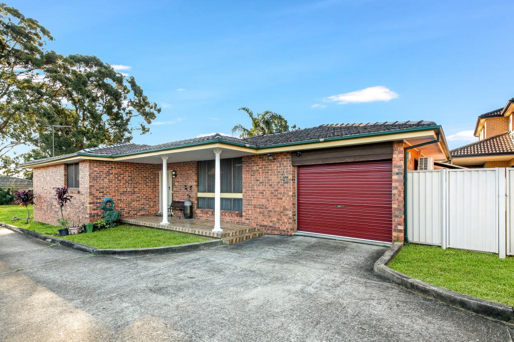 2/66 Manahan St, Condell Park, NSW 2200