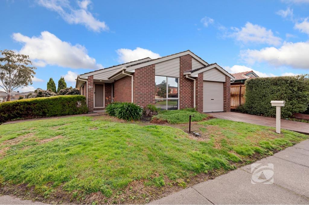 30 Norfolk Dr, Narre Warren, VIC 3805