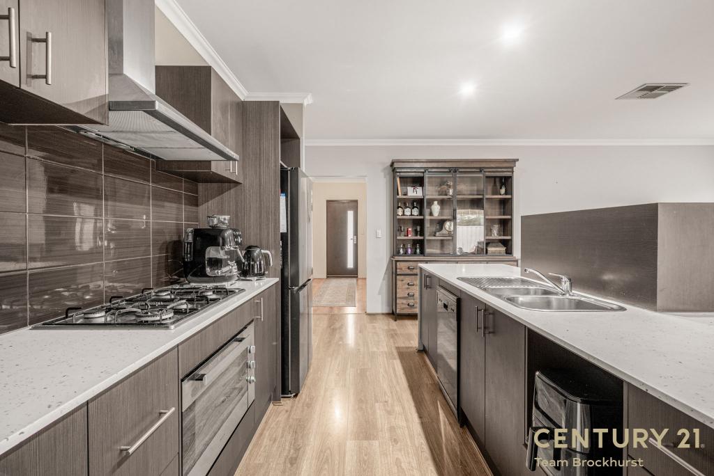78 BANCOURA PKWY, SECRET HARBOUR, WA 6173