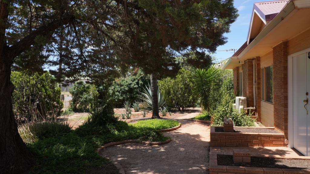 9 Oberthur St, South Kalgoorlie, WA 6430