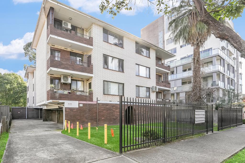 2/71 Castlereagh St, Liverpool, NSW 2170