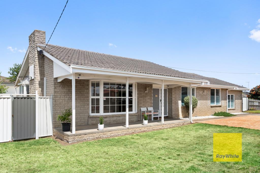 77 Heyers Rd, Grovedale, VIC 3216