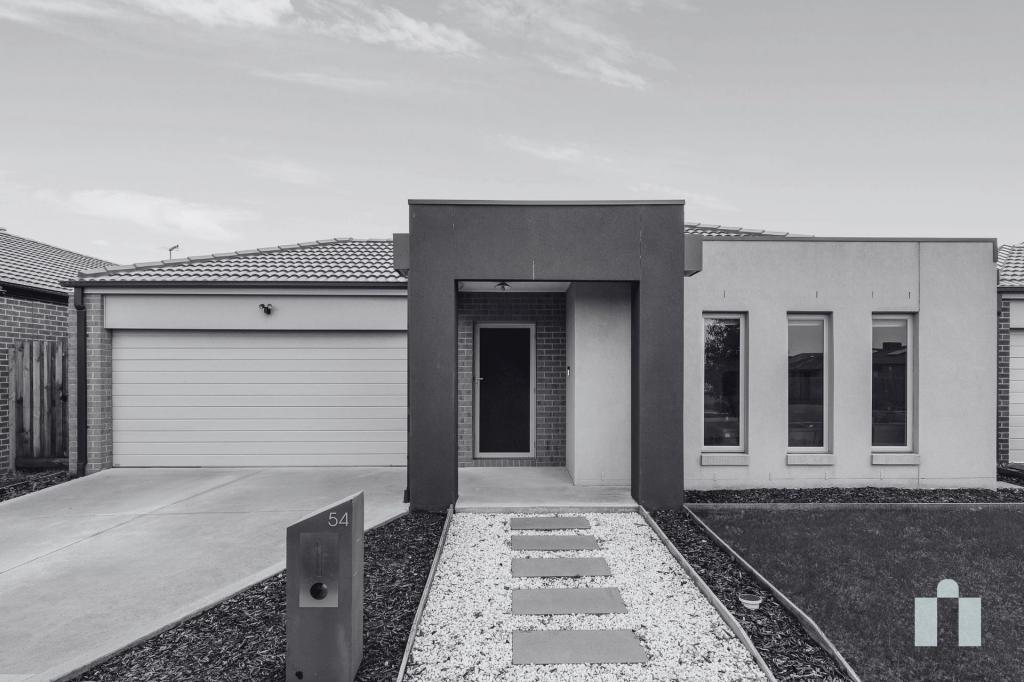 54 FOXTAIL CCT, WALLAN, VIC 3756