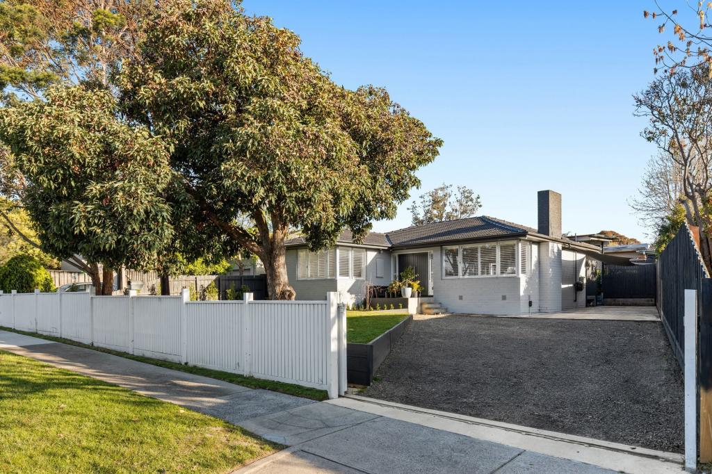 56 Karingal Dr, Frankston, VIC 3199