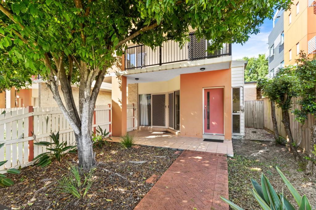 1/65 Kitchener St, Coorparoo, QLD 4151