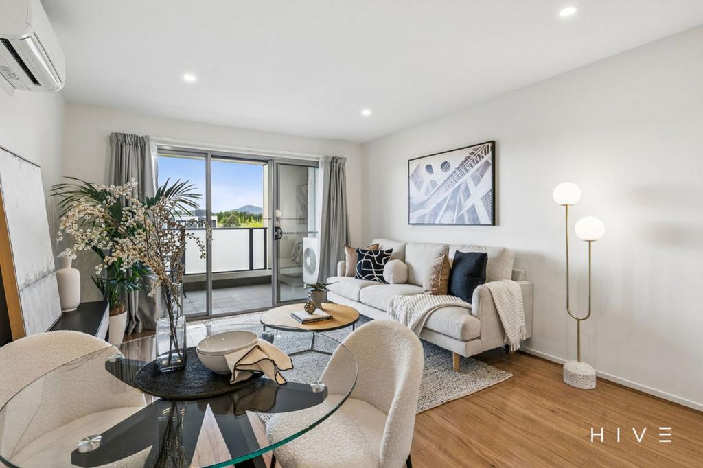 10/2 Serventy St, Wright, ACT 2611