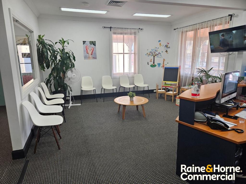 First Floor/38 Scott St, Liverpool, NSW 2170