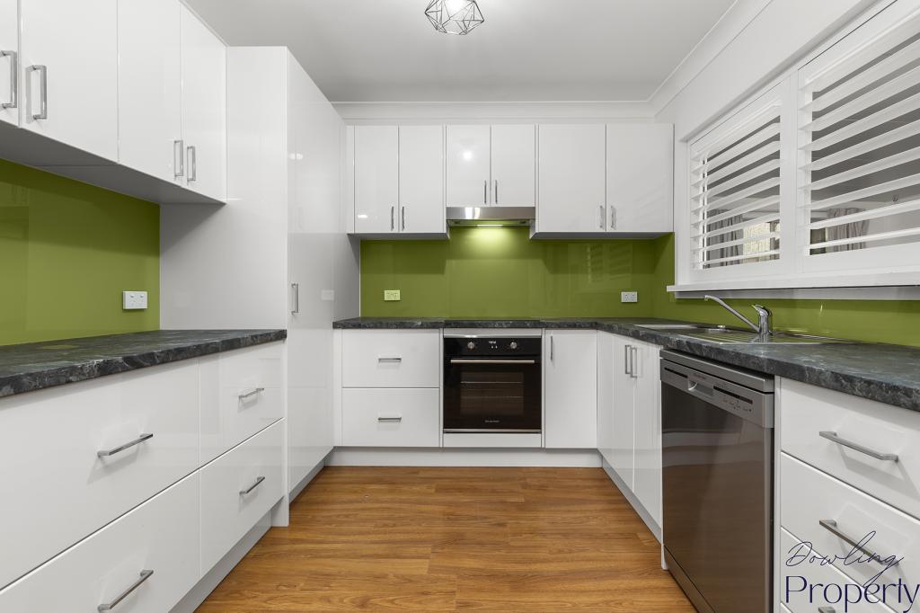 64 Kookaburra Pde, Woodberry, NSW 2322