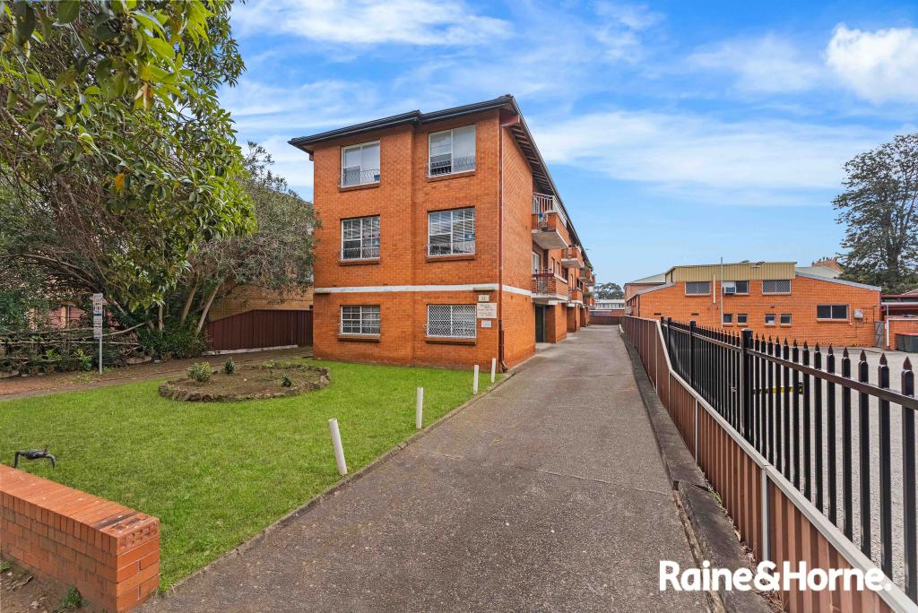 4/11 Mcburney Rd, Cabramatta, NSW 2166