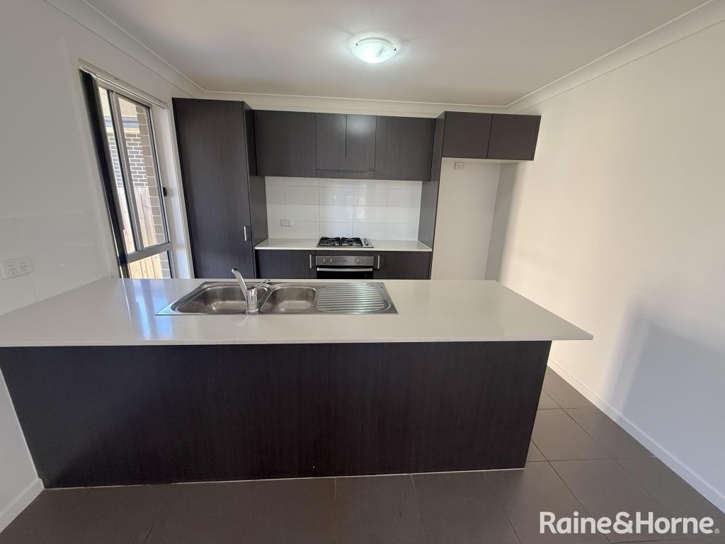 3 Crown St, Austral, NSW 2179