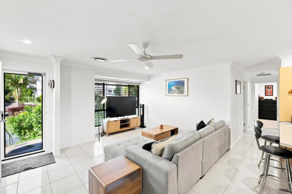2/47-49 Mirreen Dr, Tugun, QLD 4224