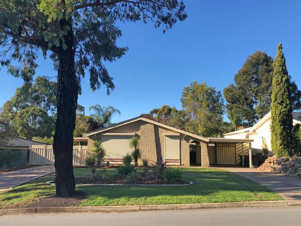 11 Park Lake Dr, Wynn Vale, SA 5127