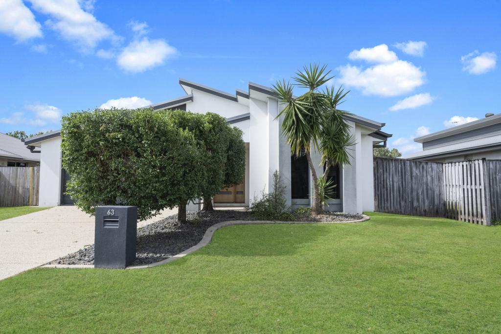 63 Whitehaven Dr, Blacks Beach, QLD 4740
