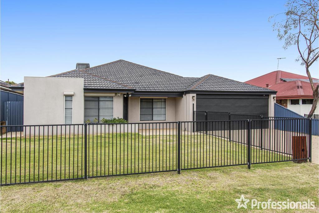 25 Plaistowe Bvd, Byford, WA 6122