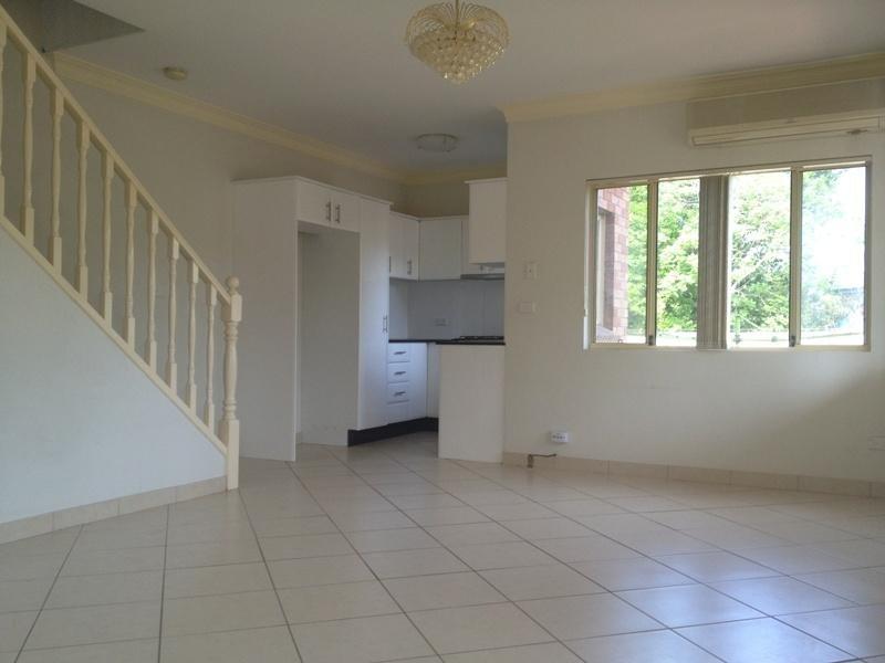 95 Noble Ave, Greenacre, NSW 2190