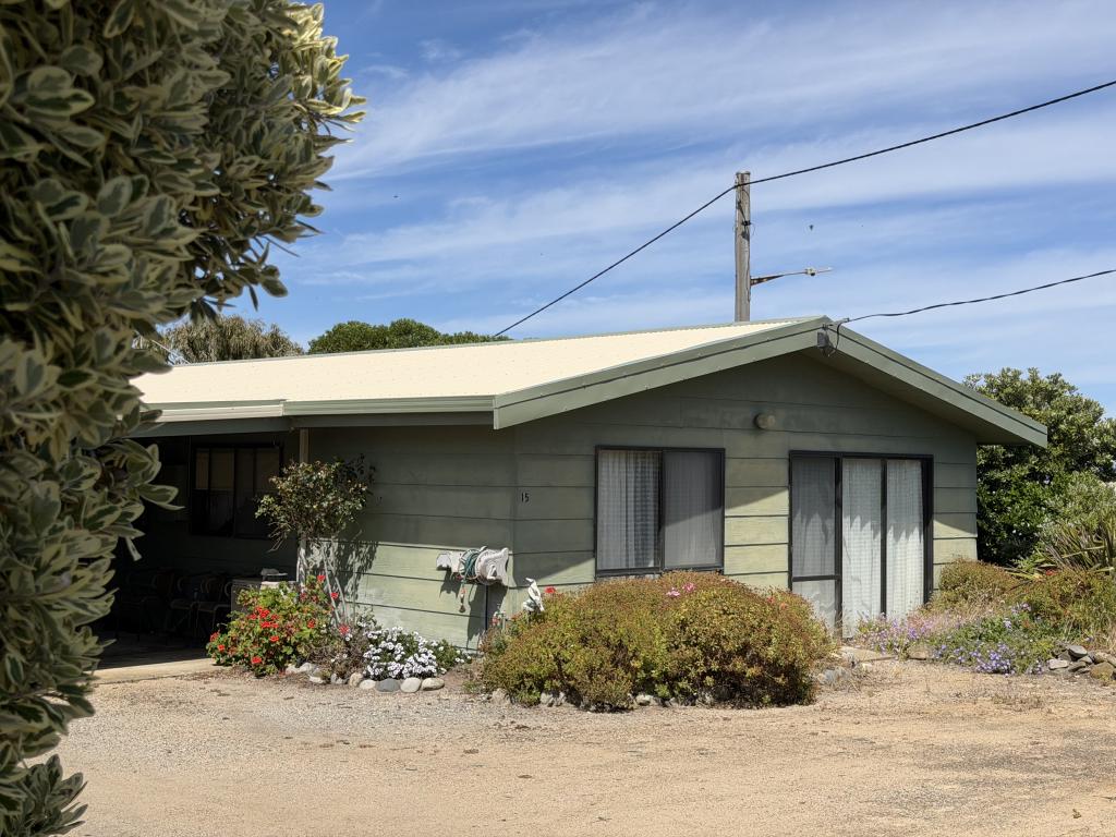 15 Lighthouse St, Currie, TAS 7256