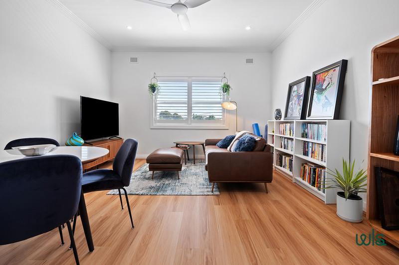 8/129 LAWSON ST, HAMILTON, NSW 2303