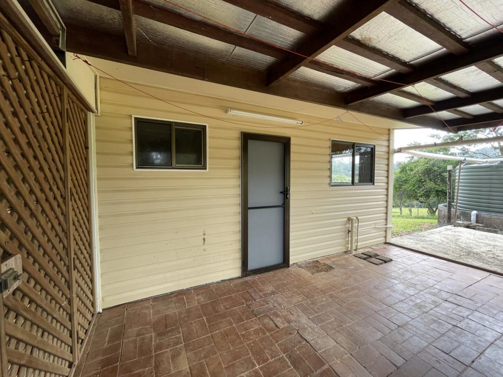 77 Clarkes Trk, Jaggan, QLD 4885