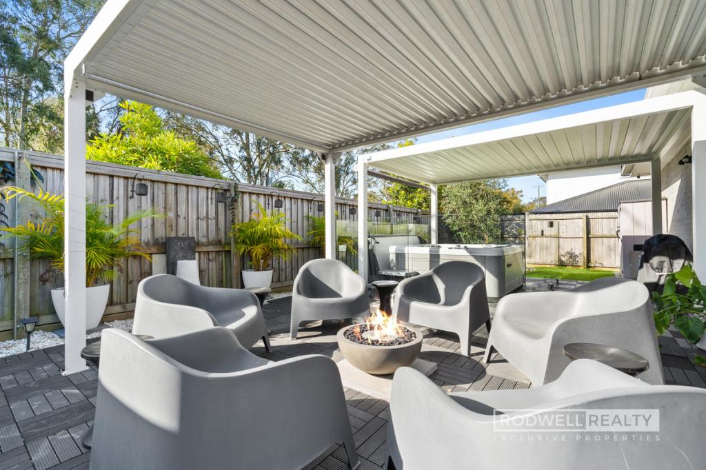 76 Bayswood Cct, Redland Bay, QLD 4165