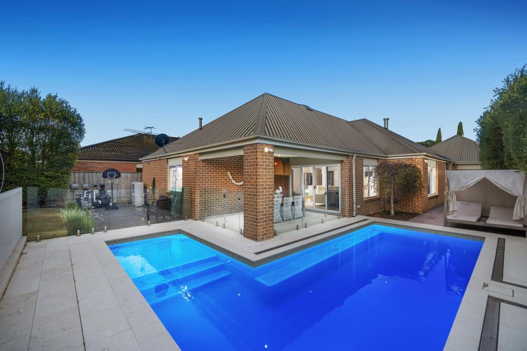 5 Tea Tree Ct, Lyndhurst, VIC 3975