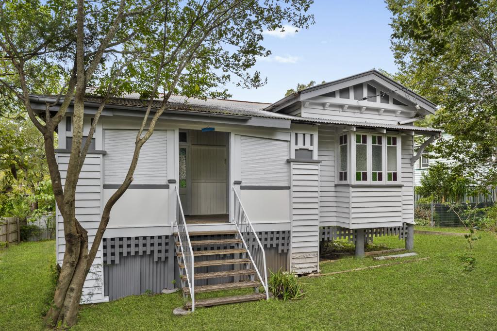 79 Pine St, North Ipswich, QLD 4305