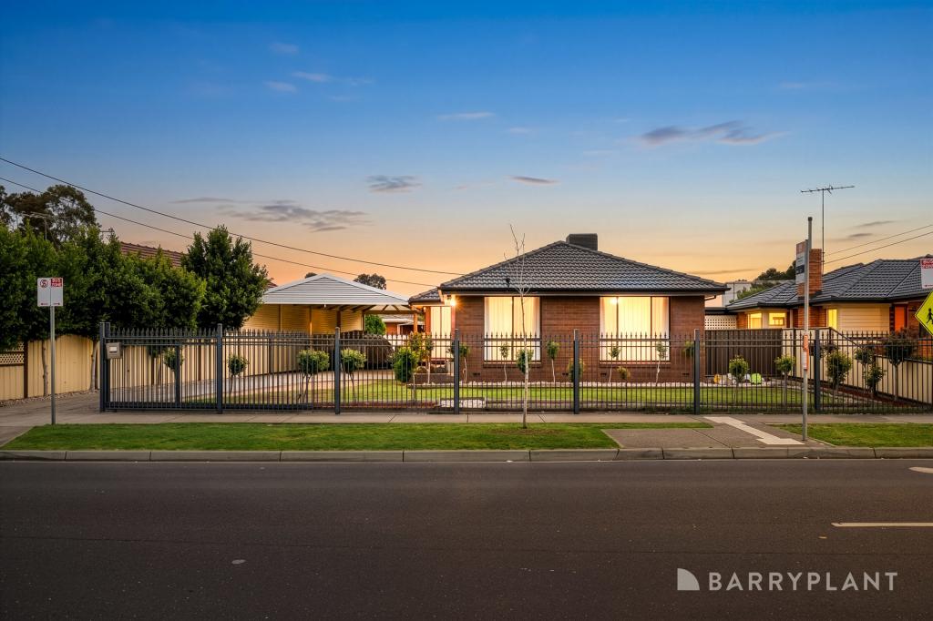 3 MULHALL DR, ST ALBANS, VIC 3021