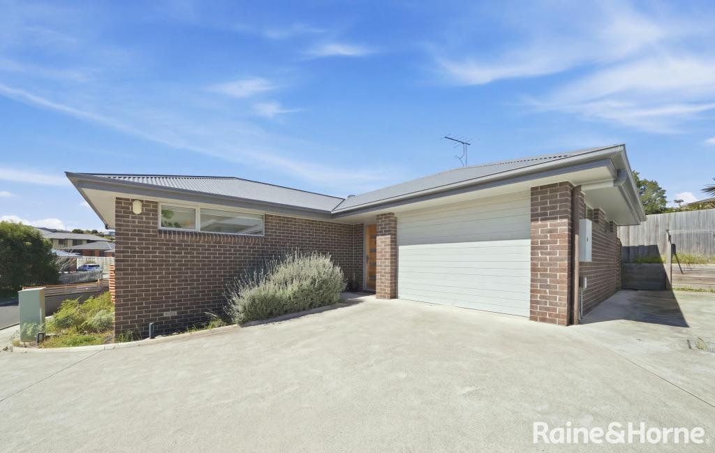 2/29 Thornbill St, Kingston, TAS 7050