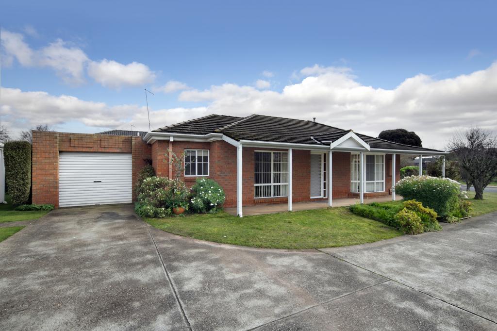 1/1 Paley Ct, Alfredton, VIC 3350