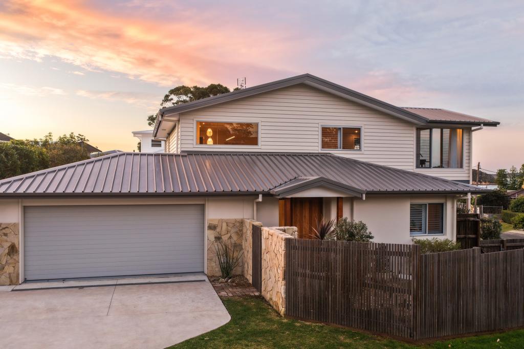 21 Booth Ave, Narrawallee, NSW 2539