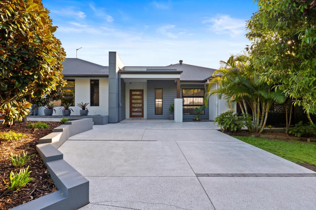 98 Blacks Rd, Willow Vale, QLD 4209