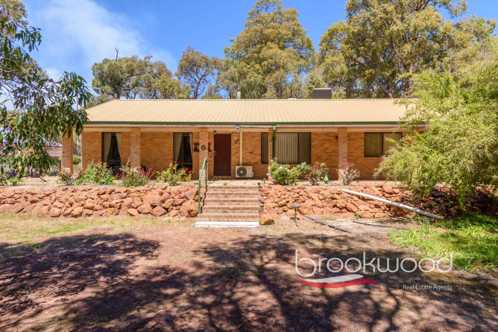 1370 Stevens St, Mundaring, WA 6073