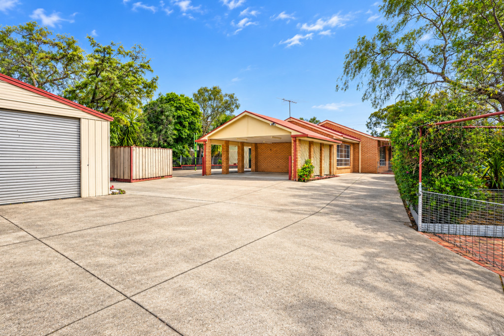 10 Barry St, Maddingley, VIC 3340