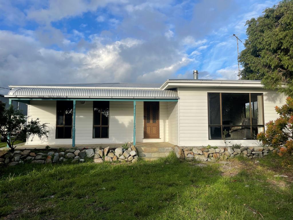 134 Main St, Currie, TAS 7256