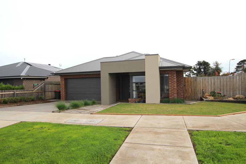 14 Yarra Dr, Warrnambool, VIC 3280