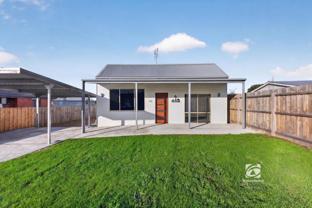 1/32 Charles St, Lucknow, VIC 3875