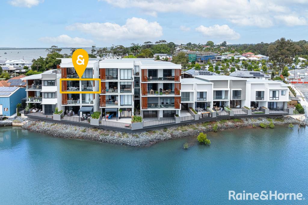 24/6-12 Auster St, Redland Bay, QLD 4165