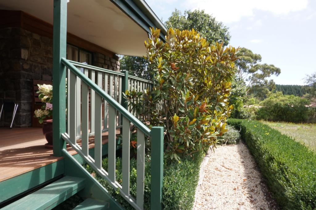 82 Greene St, Macedon, VIC 3440