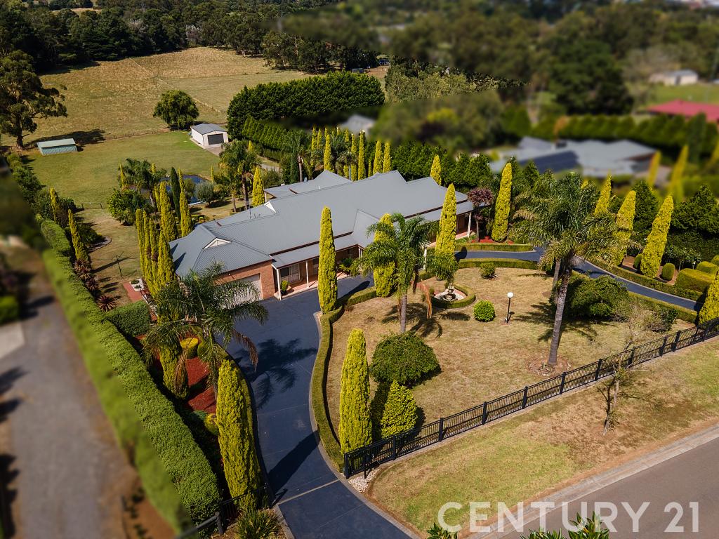 16 Millennium Ct, Drouin, VIC 3818