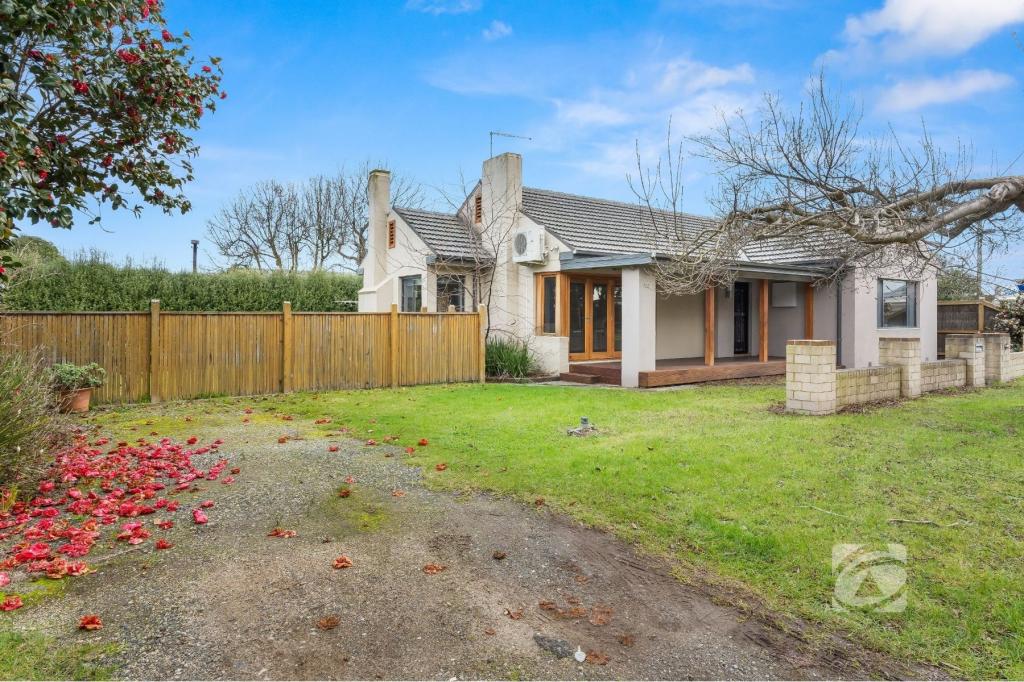 38 Westernport Rd, Lang Lang, VIC 3984