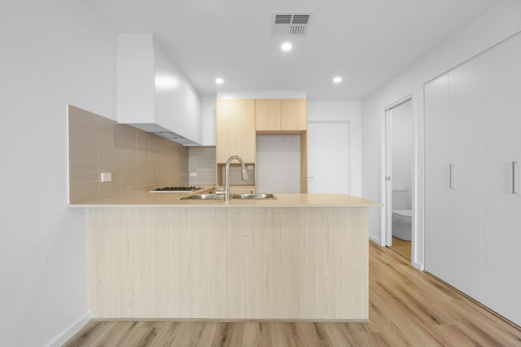 66/8 Telfer St, Coombs, ACT 2611