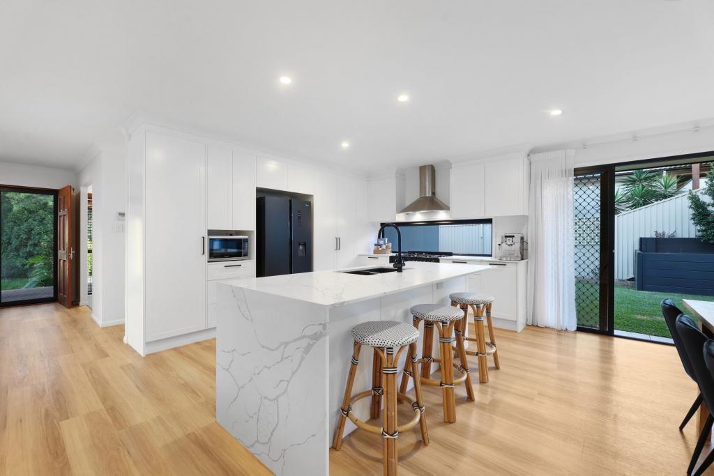 48 Tolga Rd, Bonogin, QLD 4213