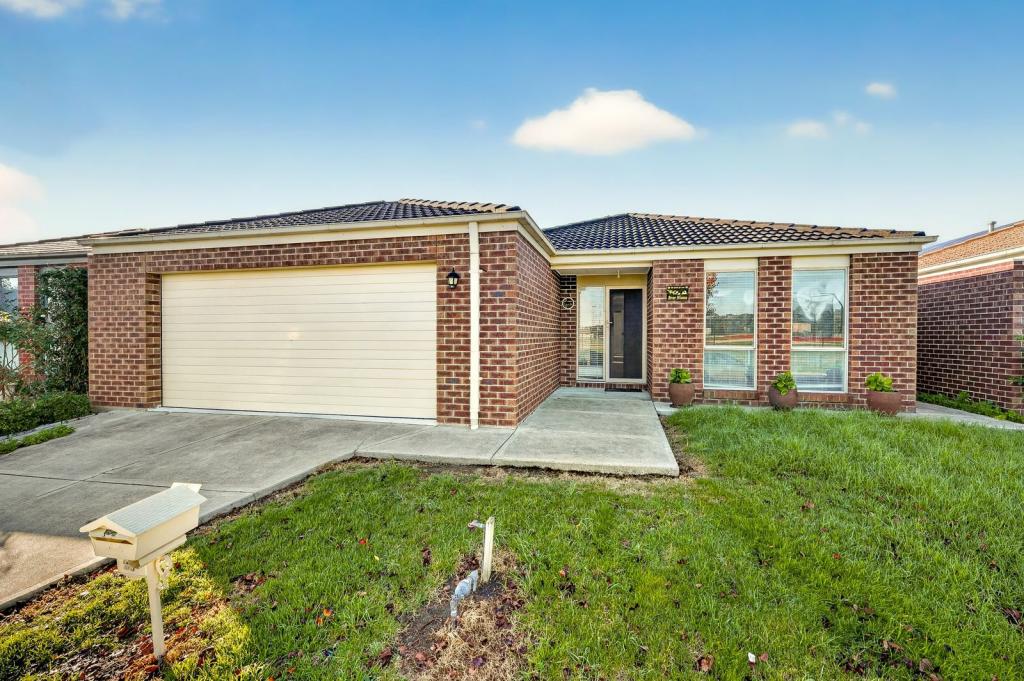 26 Cumberland Dr, Pakenham, VIC 3810
