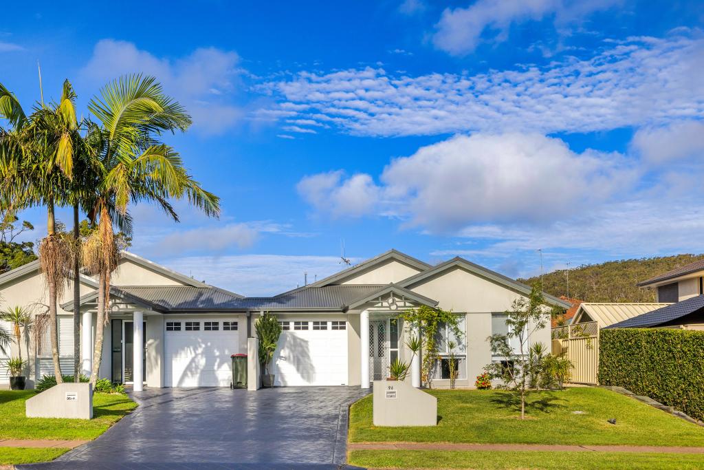 96 Bagnall Beach Rd, Corlette, NSW 2315