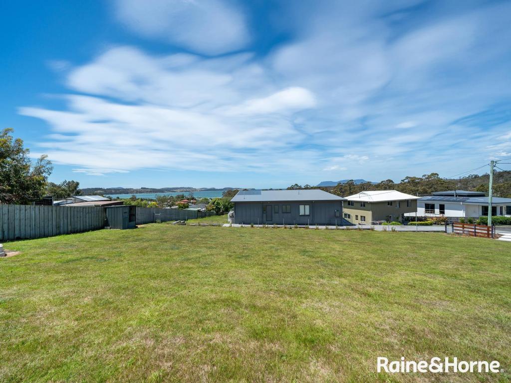 10 Sea View Cres, Orford, TAS 7190