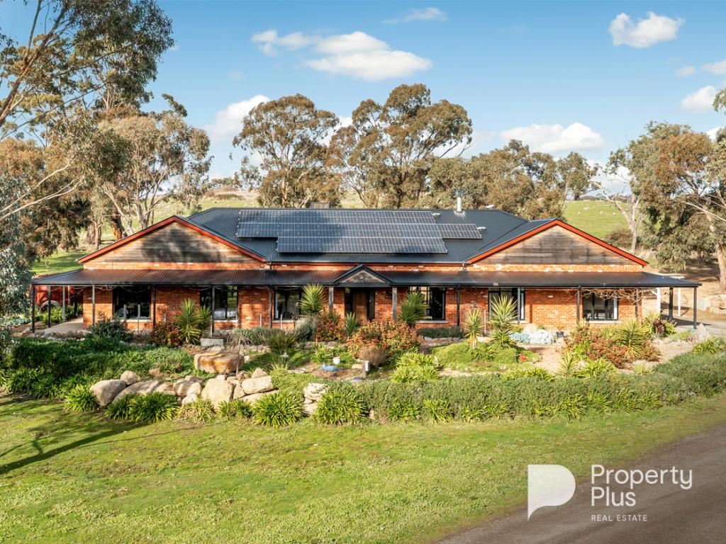 137 Leversha Rd, Harcourt, VIC 3453