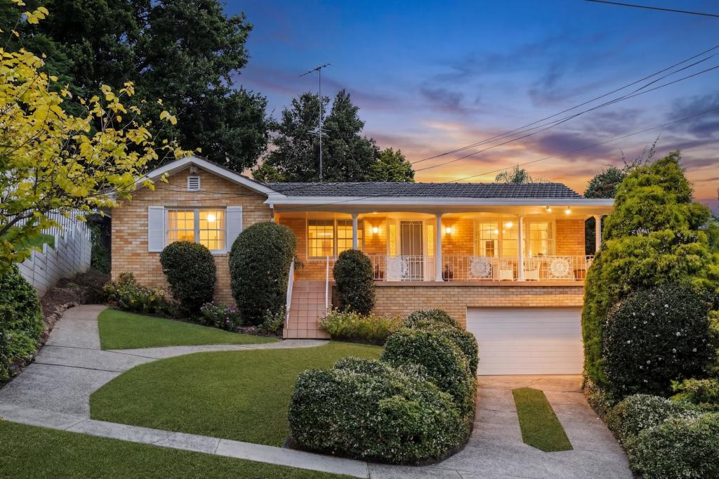 4 Lund St, Denistone, NSW 2114