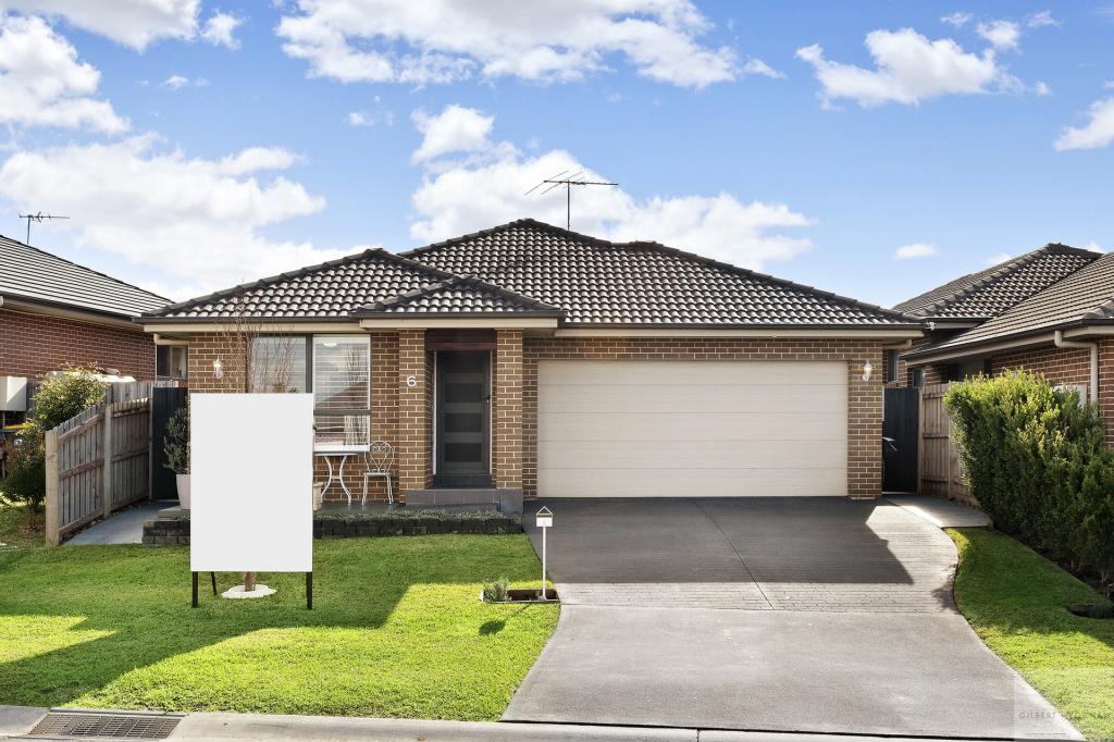6 Asimus Cct, Elderslie, NSW 2570