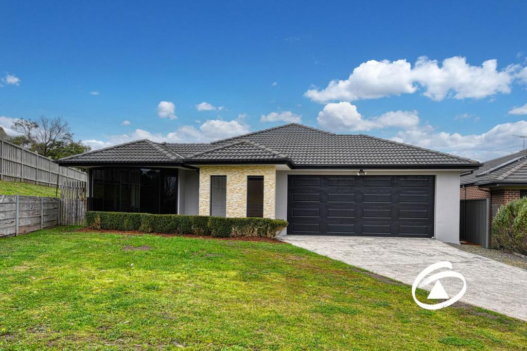 5 Griffith Mews, Pakenham, VIC 3810