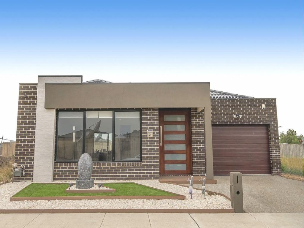 29 Bedgebury St, Mickleham, VIC 3064